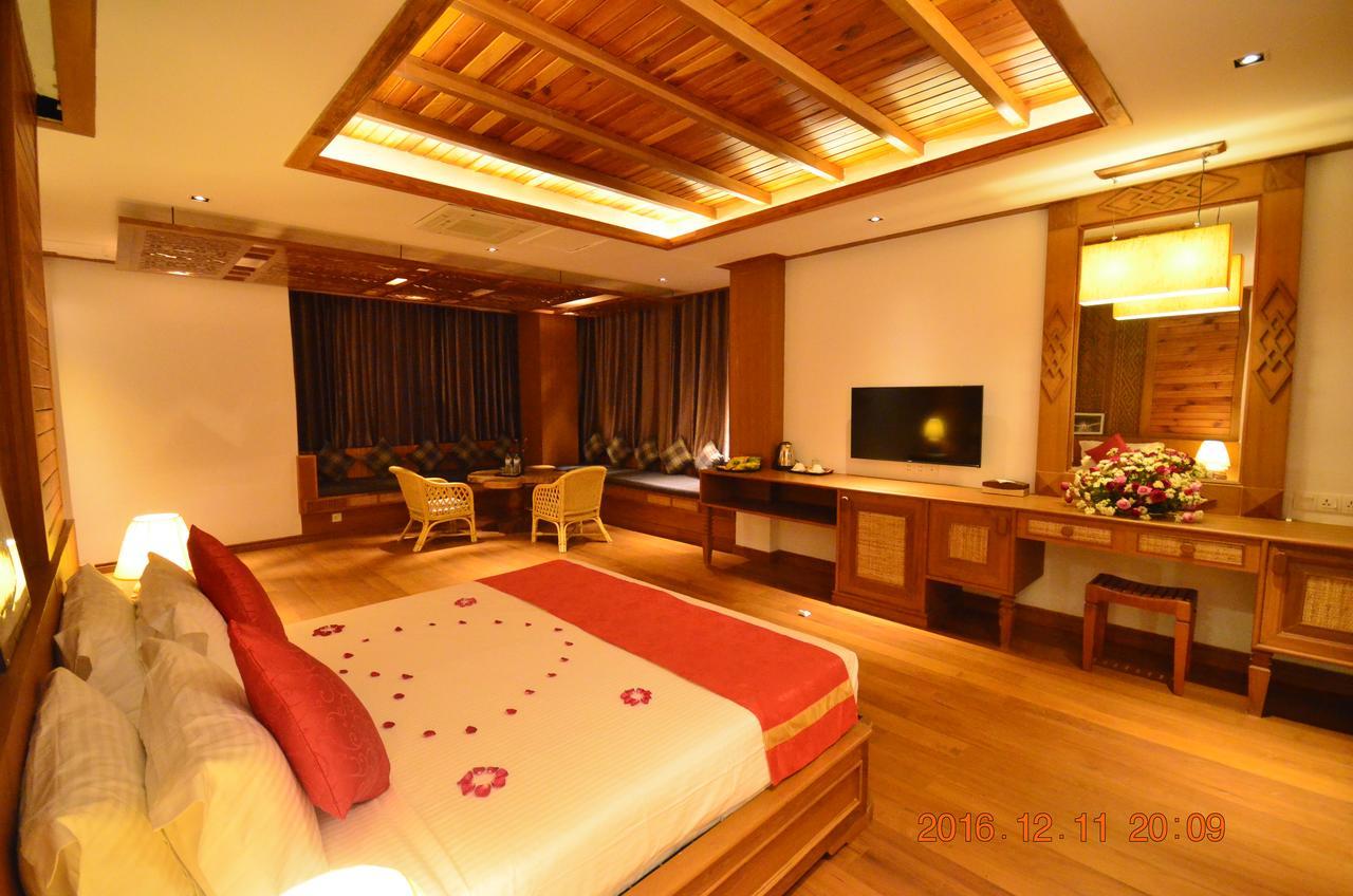 Hotel Thipaw Hsipaw Zewnętrze zdjęcie